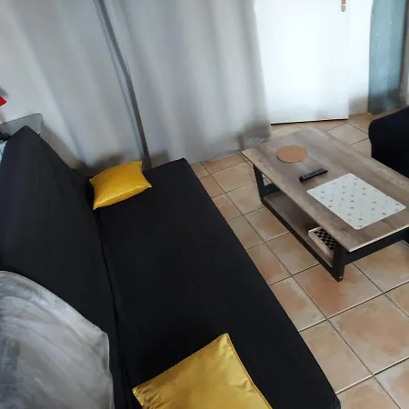 Bellevue 3 Rue Du Bourg A Montastruc 47380 Entrée Indépendante Maison d'hôtes 3*