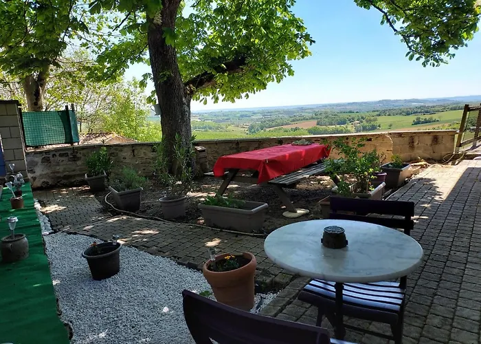 Bellevue 3 Rue Du Bourg A Montastruc 47380 Entrée Indépendante