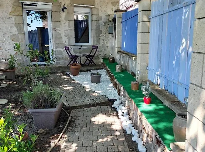 招待所 Bellevue 3 Rue Du Bourg A Montastruc 47380 Entree Independante 3*