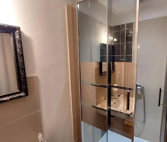 招待所 Bellevue 3 Rue Du Bourg A Montastruc 47380 Entree Independante